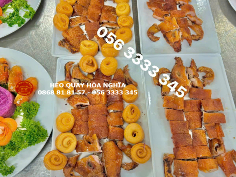 Tiệc heo sữa quay