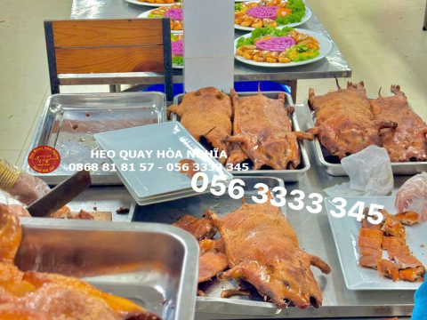 Tiệc heo sữa quay