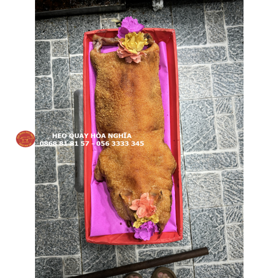 Heo sữa quay size 3kg nổ cốm 