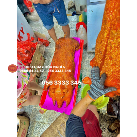 Heo quay da cám | Heo quay gia truyền Bình Chánh | Heo quay nguyên con