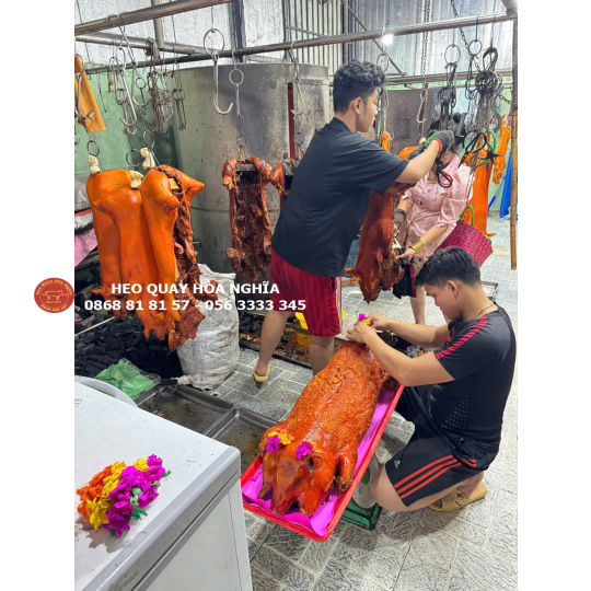 Heo quay da cám | Heo quay gia truyền Bình Chánh | Heo quay nguyên con